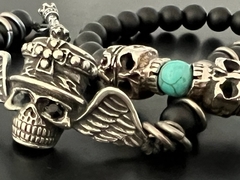 Pulsera calavera con galera y piedras en los ojos - CO&CO Joyeria & Diseño