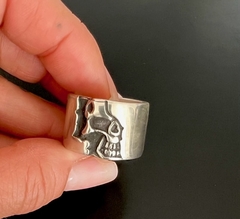 Anillo HALF SKULL - comprar online