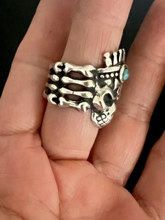 Anillo CALAVERA PENACHO & TURQUESA en internet