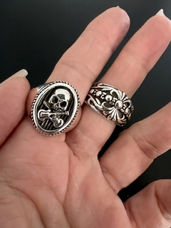 ANILLO0 CALAVERA GUITARRAS - comprar online