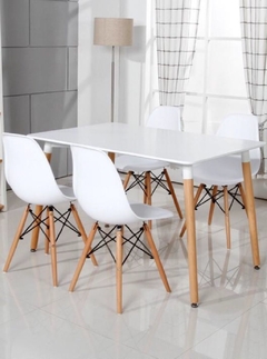 Juego Eames 120 x 4 en internet