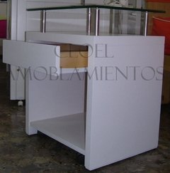 Mesa de luz ELEDÉ con vidrio, cajon y 1 hueco - Linea madera - comprar online