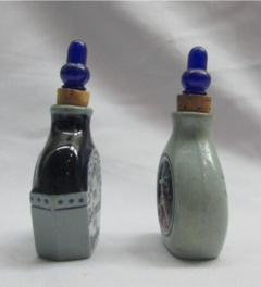 2 KNIGHTS Gebr. Unique Bernard Regensburg Tobacco Bottle - comprar online