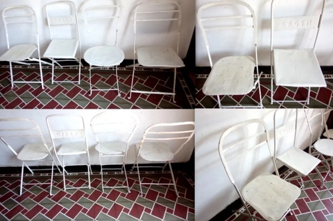 Antiguas sillas plegables de chapa en internet