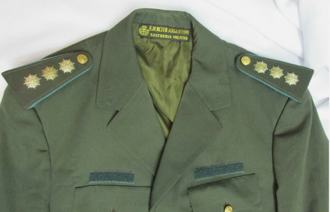 uniforme del ejercito argentino con rango - Polo Antiguo - Antigüedades en Argentina