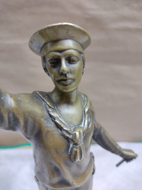 Señalero petit bronce de la armada Hermoso Marino gran calidad y terminacion - Polo Antiguo - Antigüedades en Argentina