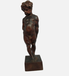 Antigua talla en madera KL niño Miguel Ángel estilo renacentista nudismo niño Silfo