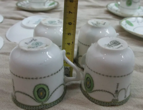 Mini Copa Royal Doulton AJuego De 24 Cazagregar a favoritos - Polo Antiguo - Antigüedades en Argentina