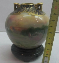 único jarrón Royal Doulton pintado a mano con figura dorada un camello en una mezquita - Polo Antiguo - Antigüedades en Argentina