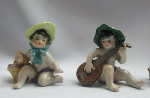 4 Figuras Niño De Porcelana Sxix Capodimonte Unicos De Museo - Polo Antiguo - Antigüedades en Argentina