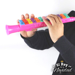 Flauta musical tipo clarinete con teclas en internet