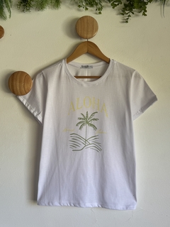 Remera básica ALOHA en internet