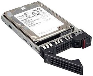 HD Interno Lenovo ThinkServer 300GB 15K SAS 2.5 6Gbp Gar 1 ano Balcão (0C19494)