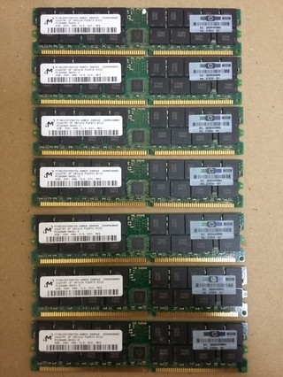 Memória HP 2GB PC23200R DDR 400 CL3 ECC REG. P/N 373030-051