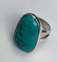 Anillo irregular grande- piedra turquesa- plata 925 - comprar online