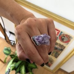 Anillo exclusivo realizado con piedra geoda de amatista - plata 925 en internet