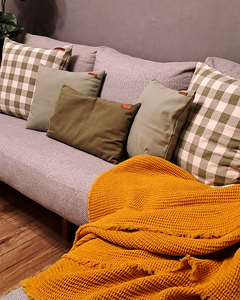 Promo Pack n,24 de almohadones decorativos sustentables con funda - FENIX manufactura de muebles