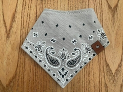 Babero bandana con broche algodón PILIM - tienda online