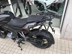 PORTAEQUIPAJES BAJAJ ROUSER 200 NS en internet