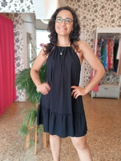 Vestido Halter con Volado al ruedo Liso