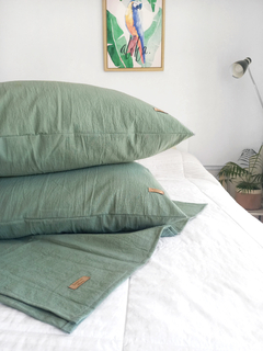 Combo: Pie de cama + fundas | Verde musgo