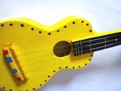 violão-de-brinquedo-criancas-artesanal