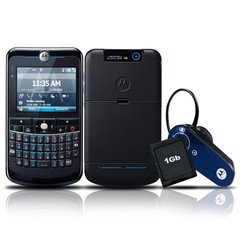 CELULAR Motorola Moto Q11 - Cãmera 3.0Mp/Wi fi/Mp3 Player/Bluetooth/Cartão de memoria 1Gb