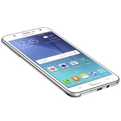 Smartphone Samsung Galaxy J7 Duos J700M Branco - Dual Chip, 4G, Tela 5.5 AMOLED, Câmera 13MP + Frontal 5MP Com Flash, Octa Core 1.5Ghz, 16GB - Infotecline