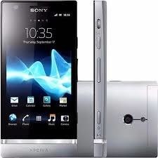 Celular Desbloqueado Sony Xperia P Prata com Tela de 4", Câmera 8MP, Processador Dual Core, Android 2.3, 3G, Wi-Fi, aGPS, Touch e Bluetooth na internet