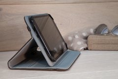 Capa Air Folder Golla G1654 Cinza Escuro Para Tablets Até 8.4"
