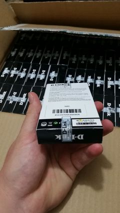 Modem 3G D-Link USB 3.75G HSUPA DWM-156 Desbloqueado sem logo de Operadora - Novo lacrado na internet