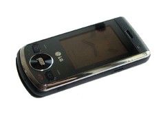 Celular Desbloqueado LG GD330 Preto c/ Câmera 2MP, MP3, Rádio FM, Bluetooth, Fone de Ouvido e Cartão - Infotecline