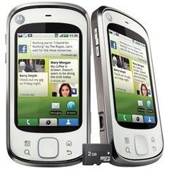Celular Desbloqueado Motorola Quench MB501 c/ Motoblur(TM) Branco/Prata c/ Câm. 5MP, Android 1.5, 3G, Wi-Fi, GPS, Touchescreen, FM, MP3, Fone e Cartão 2G na internet