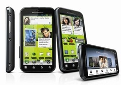 Celular Motorola Defy MB526 Titânio com Câmera 5MP, 3G, GPS, Wi-Fi, Android 2.3, FM,Touch Screen, MP3 e Rádio FM, Memória Interna de 3GB