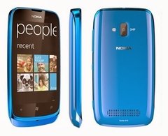 celular Nokia Lumia 610C, processador de 800Mhz, Bluetooth Versão 2.1, Windows Phone 7.5 Refresh Tango Quad-Band 850/900/1800/1900
