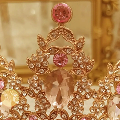 Tiara coroa coleção Leonor de Lencastre com Cristais rosa REF. lm0601 na internet