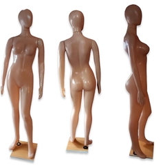 MANIQUIES PLASTICO IRROMPIBLES DE DAMA FACETADA CON PASO IZQUIERDO