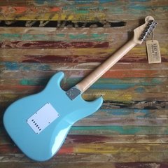 FENDER Custom Shop 1960 NOS Stratocaster Daphne Blue - Lead Music