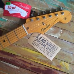 FENDER American Vintage 57´ Stratocaster 3 Tone Sunburst - Lead Music