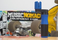 MusicNomad - GRIP Winder - Rubber Lined, Dual Bearing Peg Winder - MN221 - comprar online