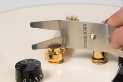 MusicNomad - Premium Spanner Wrench w/ Microfiber Suede Backing (NEW) - MN224 - tienda online