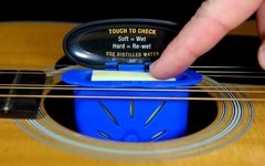 MusicNomad - The Humitar - Acoustic Guitar Humdifier for Soundholes - MN300 - comprar online