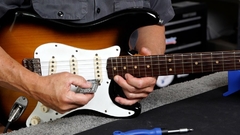 Imagen de MUSICNOMAD KIT básico KEEP IT SIMPLE, SETUP (KISS)™ - 6 pzas . Juego de calibres, 26 un. Juego de herramientas Guitar Tech, 11 pzs. Juego de llaves para Tensor - MN609