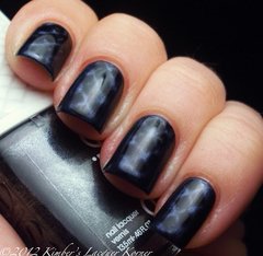 Essie Nail Polish -Magnetic en internet