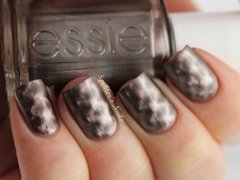 Essie Nail Polish -Magnetic - comprar online