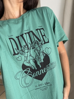 Remera Divine (Rm1475)