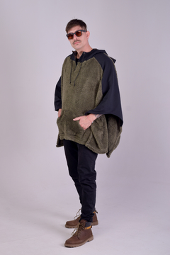 Buzo Poncho SAM.23 | Verde militar