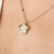 collar,gargantilla, cadena con dije plata, flor gardenia, Dolores Ortega, joyas, silver necklace with flower