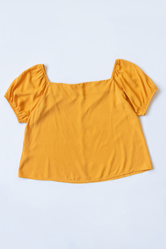 Blusa ALYA, Blusa cuello recta y mangas globo - comprar online