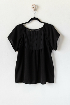 Blusa ASURI, Blusa de cey con espalda de broderie